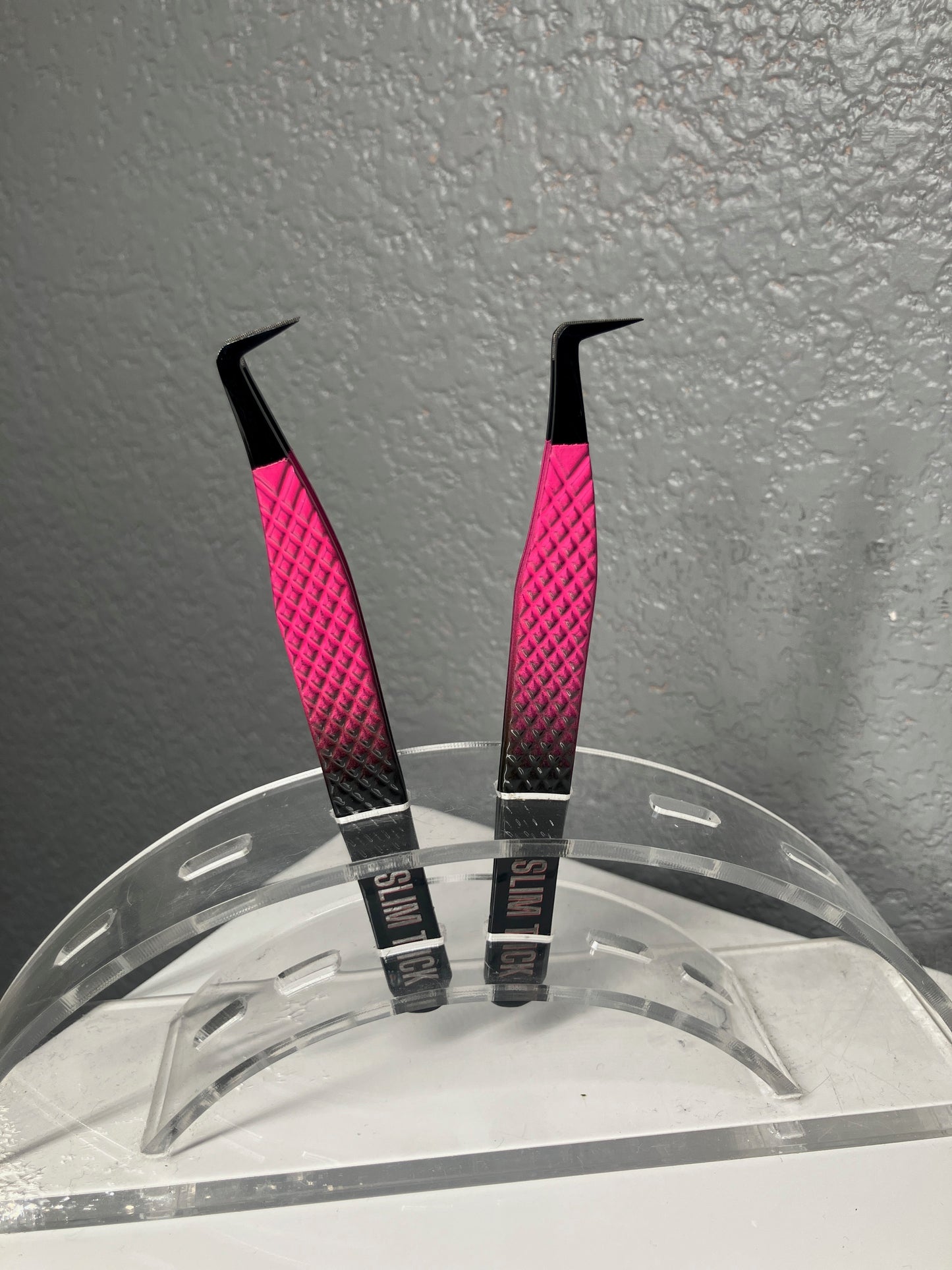 Slim Thick Fiber Tip Tweezer